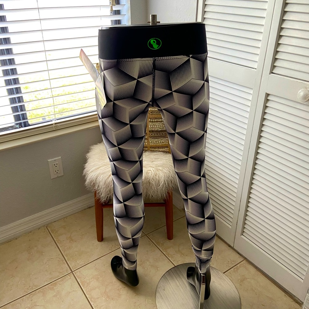 Legging - Picture 3 of 5